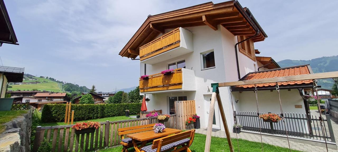 Alp-In Lodges Kaprun Exterior foto